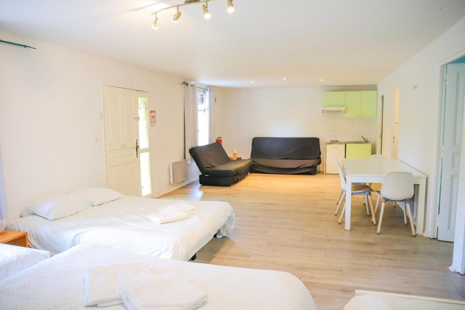 Les Cabanes Parisiennes - Chalets 1H30 From Paris - 62P Sainte-Geneviève-des-Bois Kültér fotó