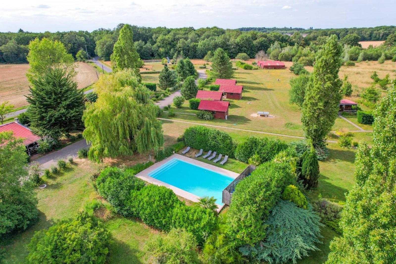 Les Cabanes Parisiennes - Chalets 1H30 From Paris - 62P Sainte-Geneviève-des-Bois Kültér fotó